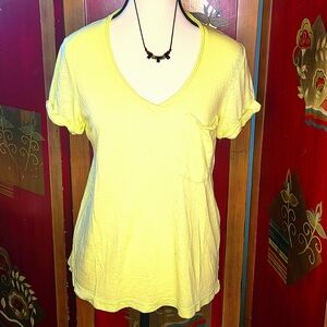 🌼ANTHROPOLOGIE🌼 T.La Light Yellow V-Neck Tee| XS (NWT)